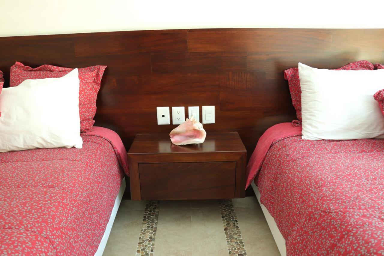 Lydmar Boutique Hotel Zihuatanejo Kültér fotó