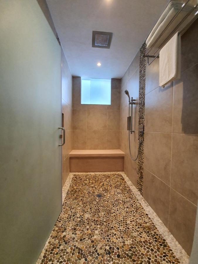 Lydmar Boutique Hotel Zihuatanejo Kültér fotó